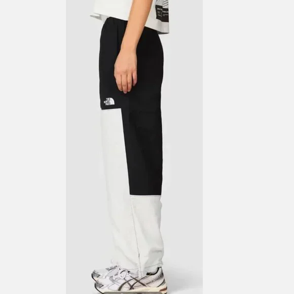 The North Face * Women’s TNF Nylon Easy Pants * Size XL – Black/White (NWT) 🖤🤍 - Picture 13 of 13